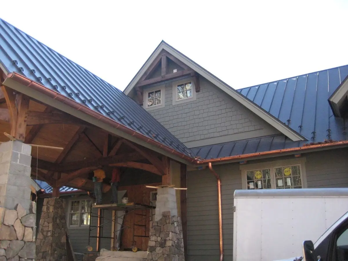 Craftsman Roofing team delivering quality roofing work in Sheridan Forest